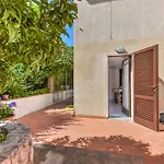 شقة Giardino Di Via Del Ruotone مارتْشانا مارينا