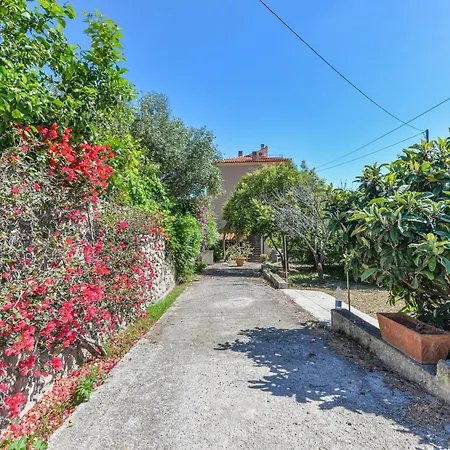 شقة Giardino Di Via Del Ruotone