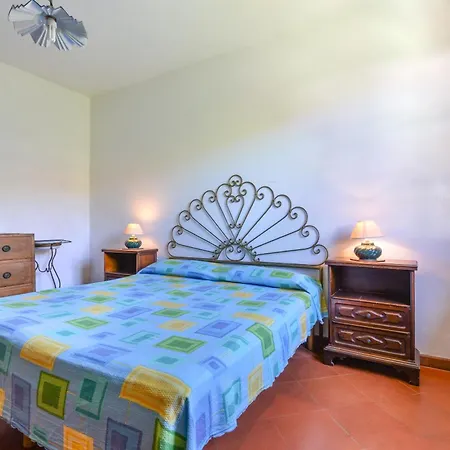 Giardino Di Via Del Ruotone מרצ'יאנה מרינה