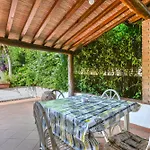 Giardino Di Via Del Ruotone 아파트
