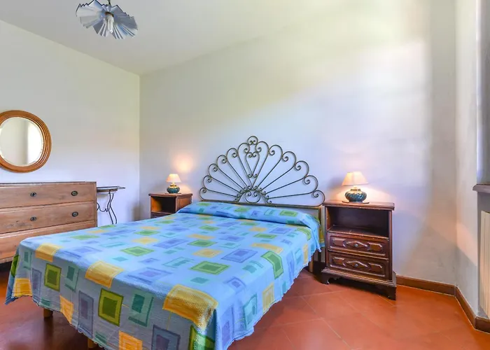 Giardino Di Via Del Ruotone Marciana Marina